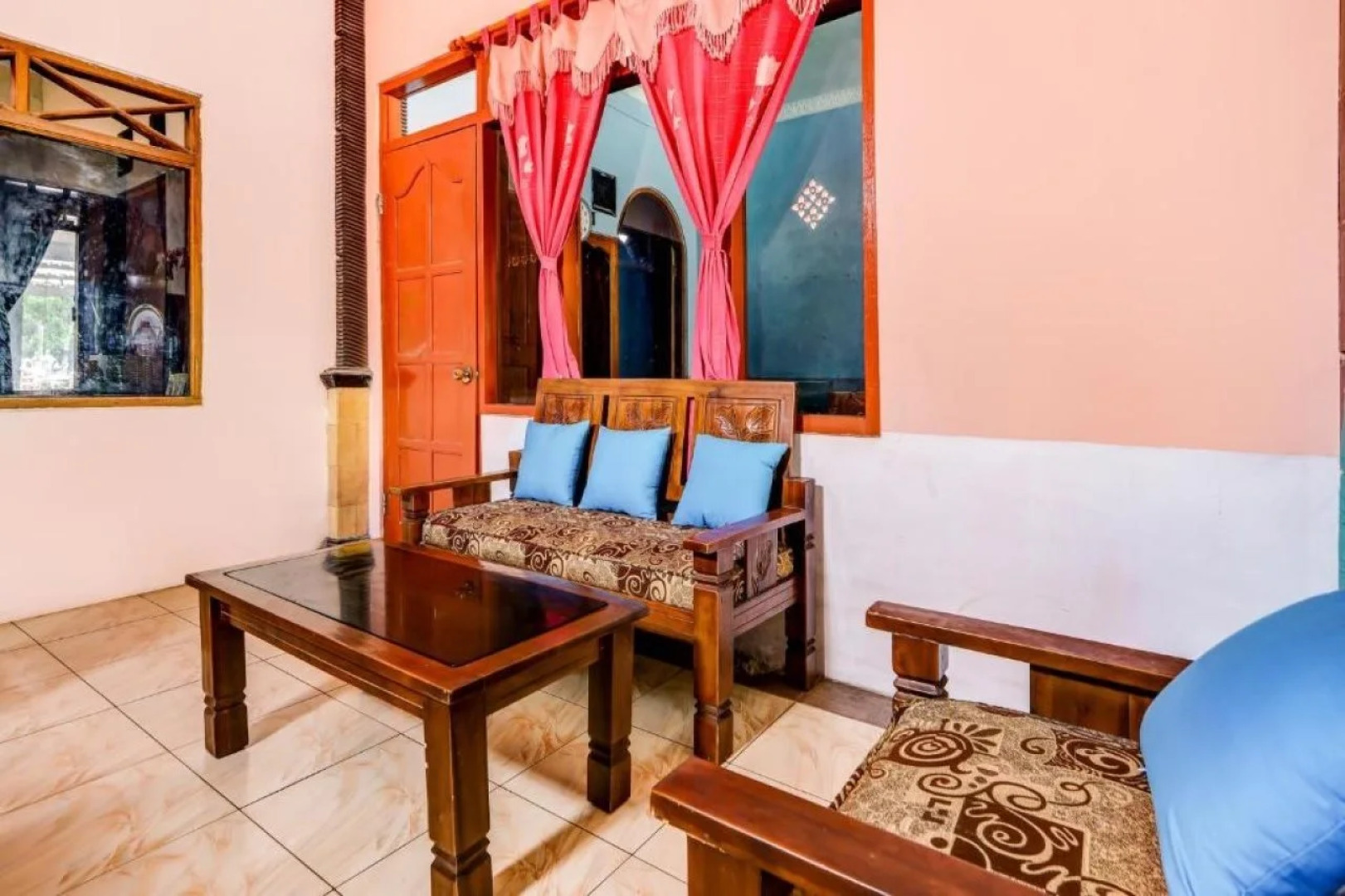 Hotel O Guest House Parangtritis