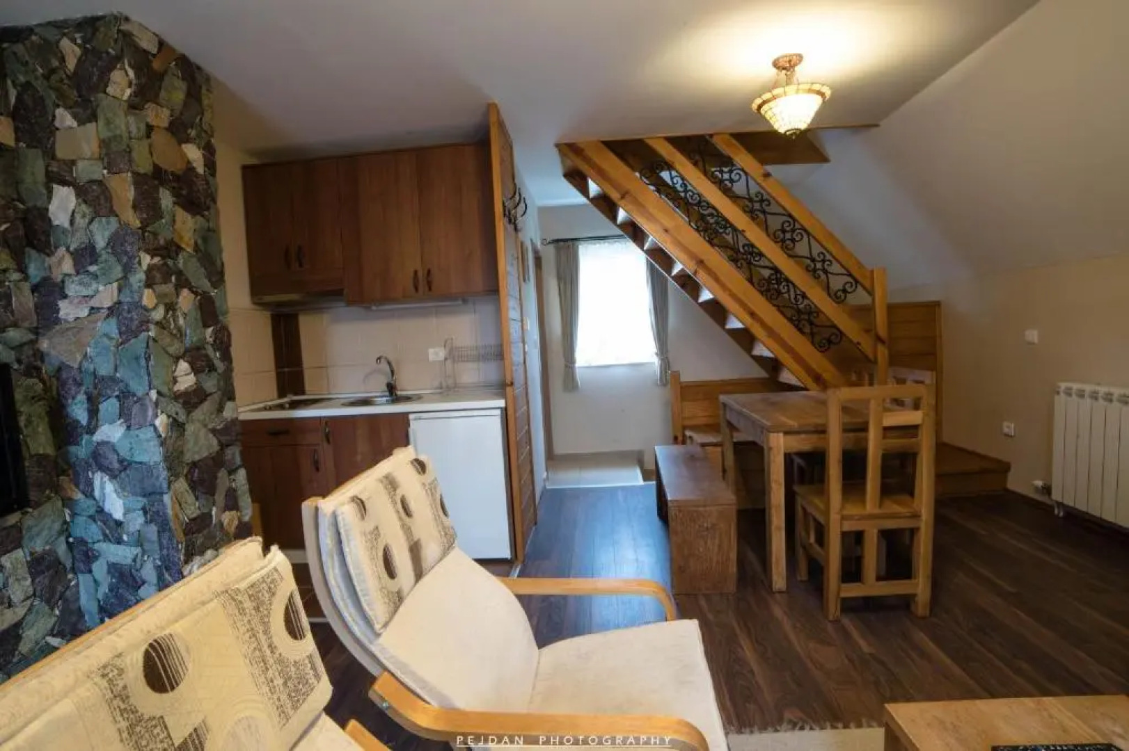 Snežna Kuća Apartments