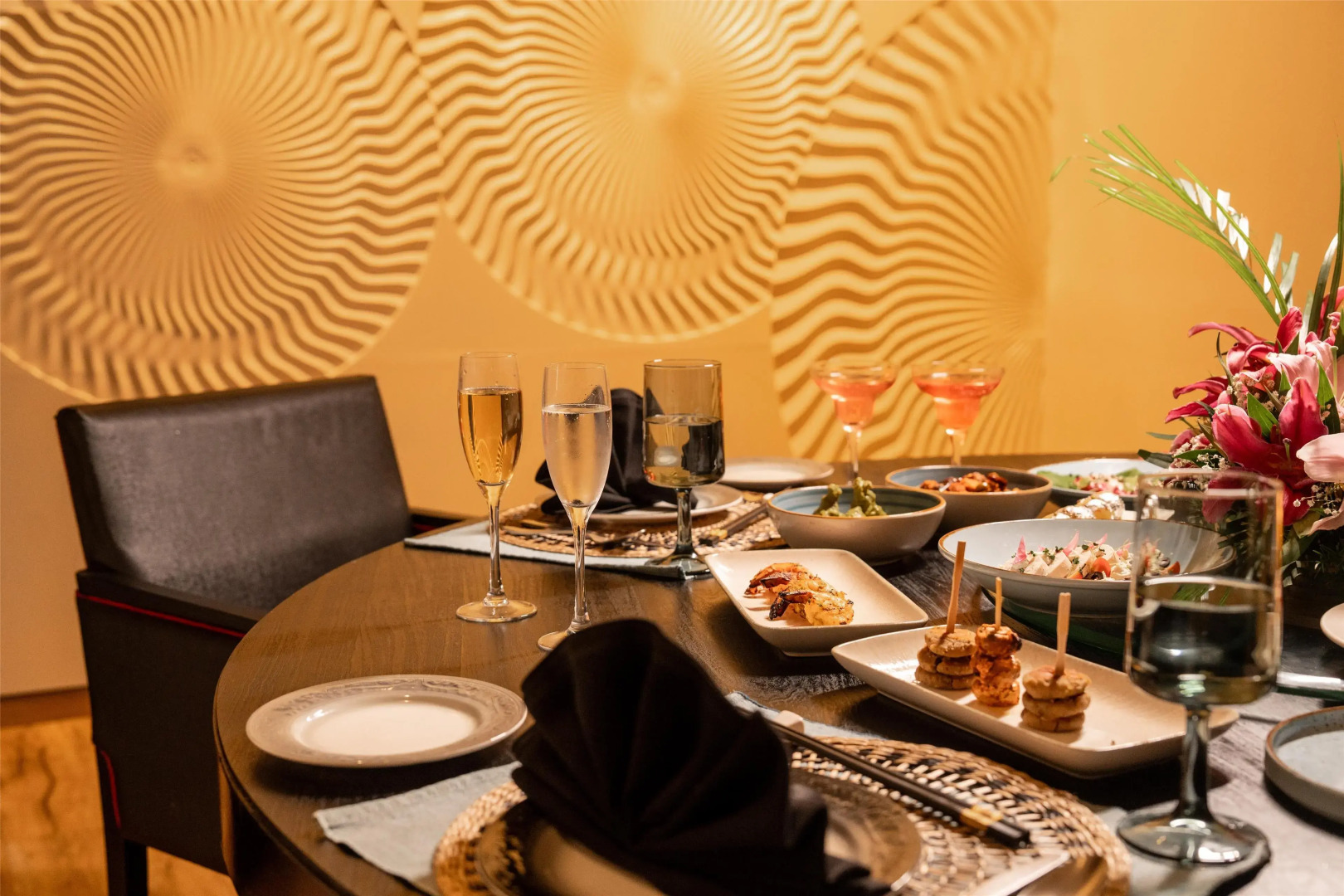 Radisson Blu Plaza Hotel Hyderabad Banjara Hills