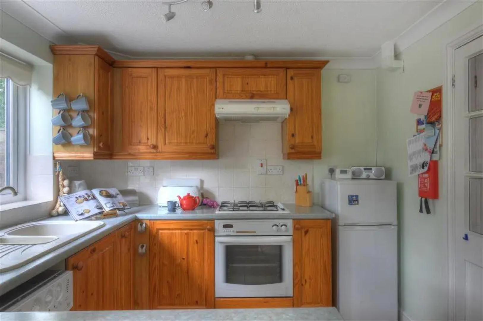 3 Riverside Cottages