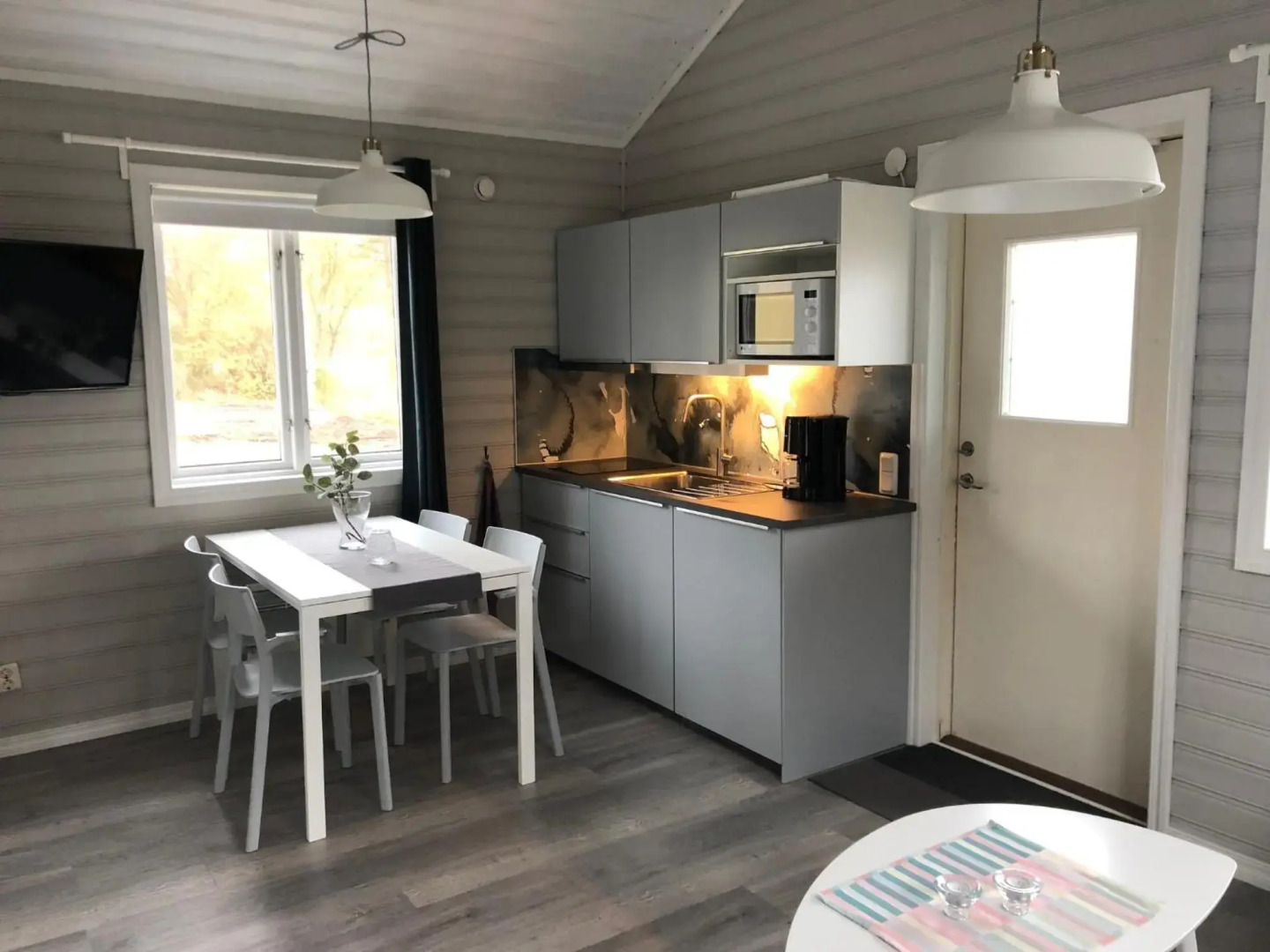 Saltviks Stugby & Camping