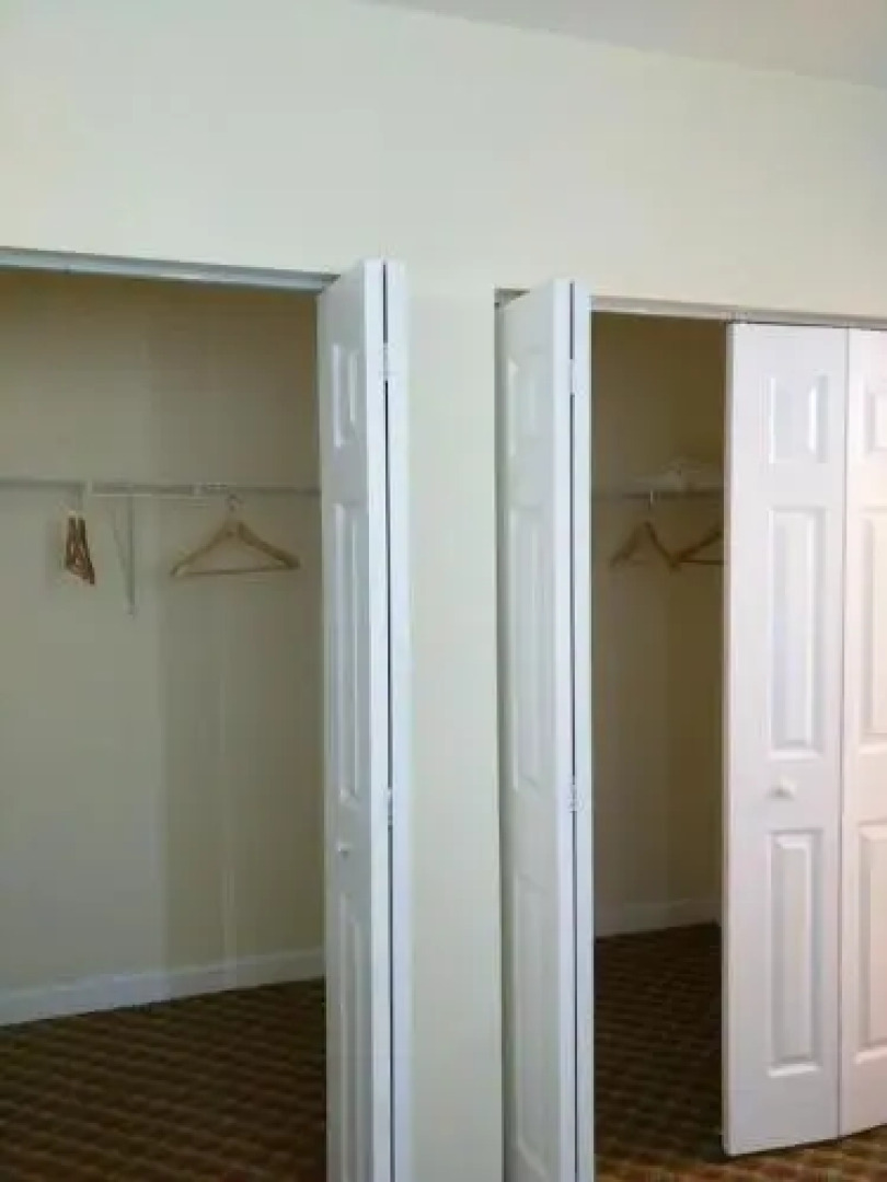 Shamrock Corporate Housing - Gables