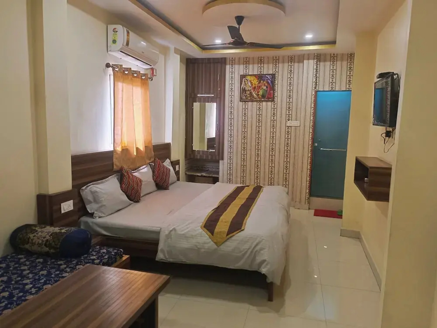 Deepsun Regency Hotel