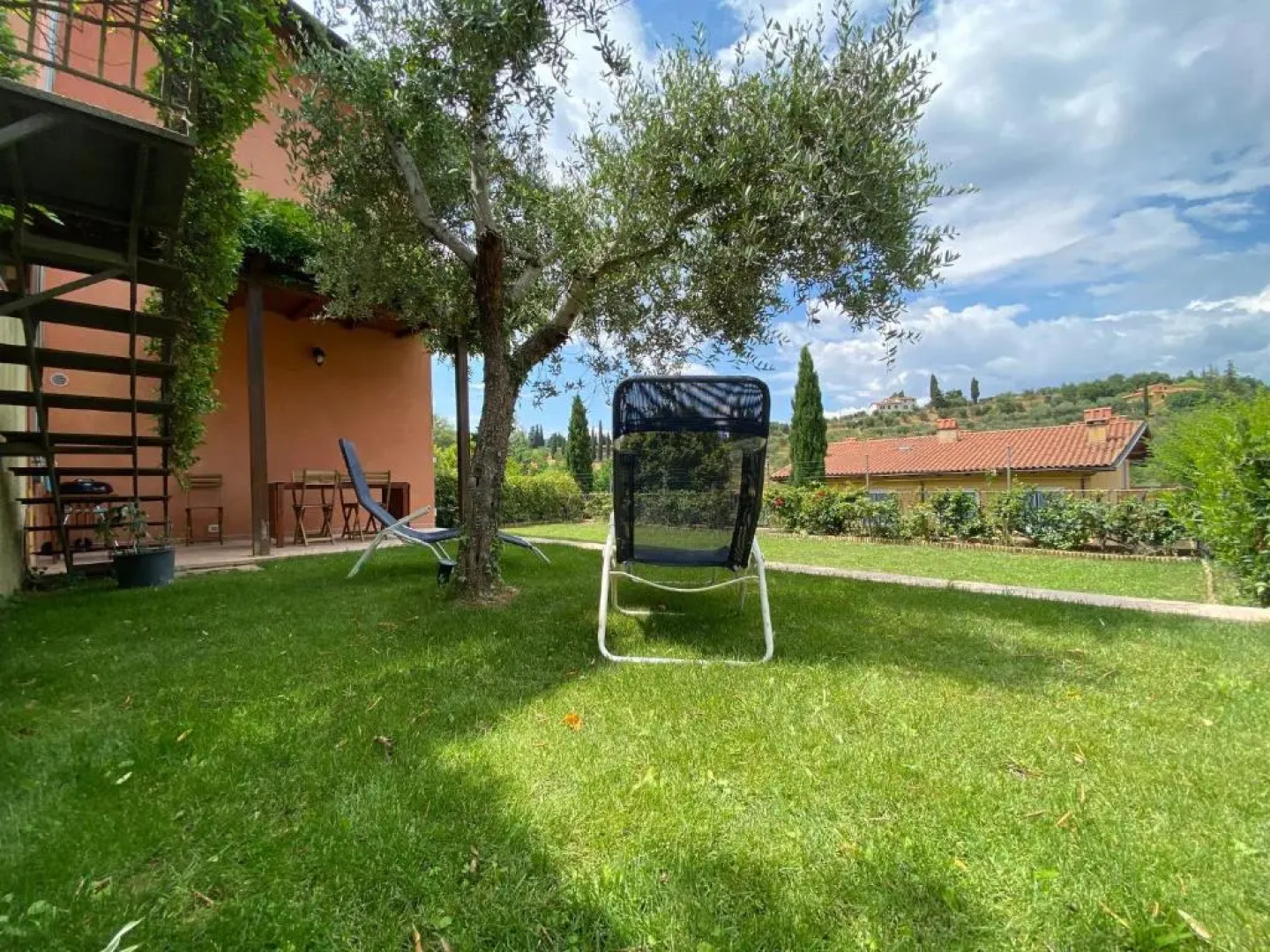 La casetta nel giardino