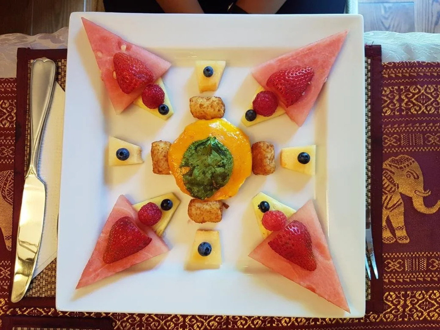 The Hidden Treasure - Le Trésor Caché