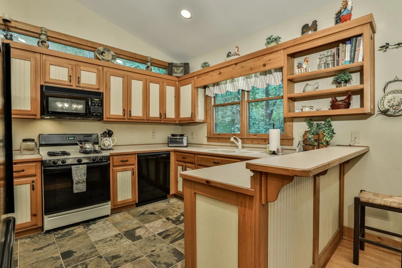 2 Duck Creek Cottage