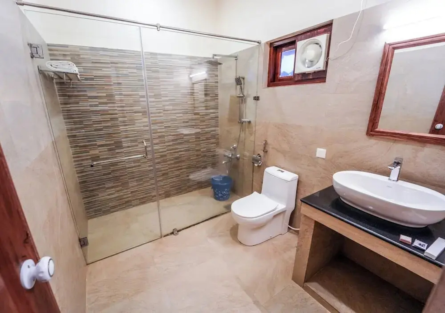 Solaris Beach View Resort by VOYE HOMES