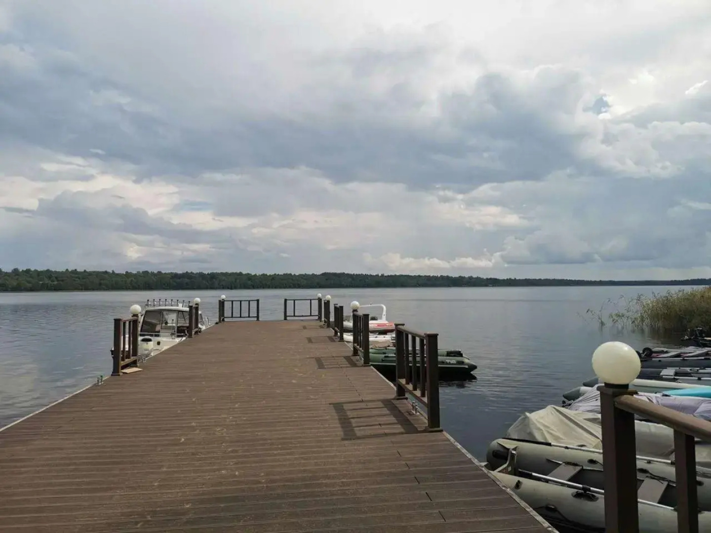 Дом на Oзерe Cухoдoльcкое