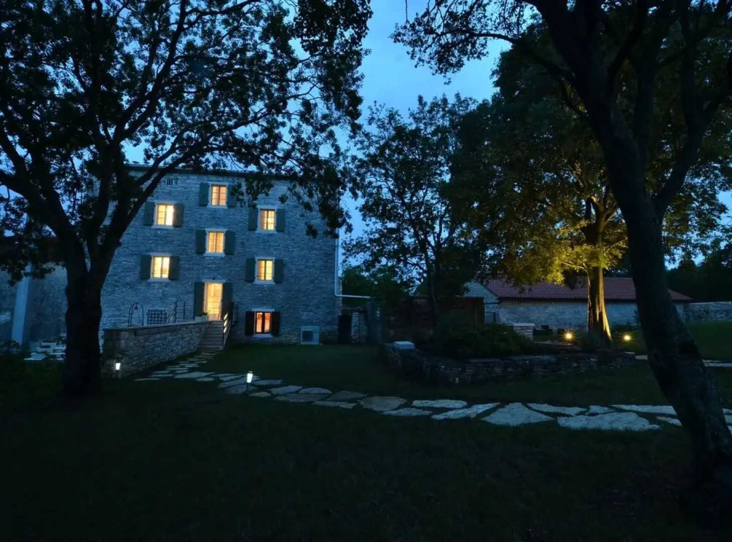 Tranquil Getaway With Shared Pool in Bale