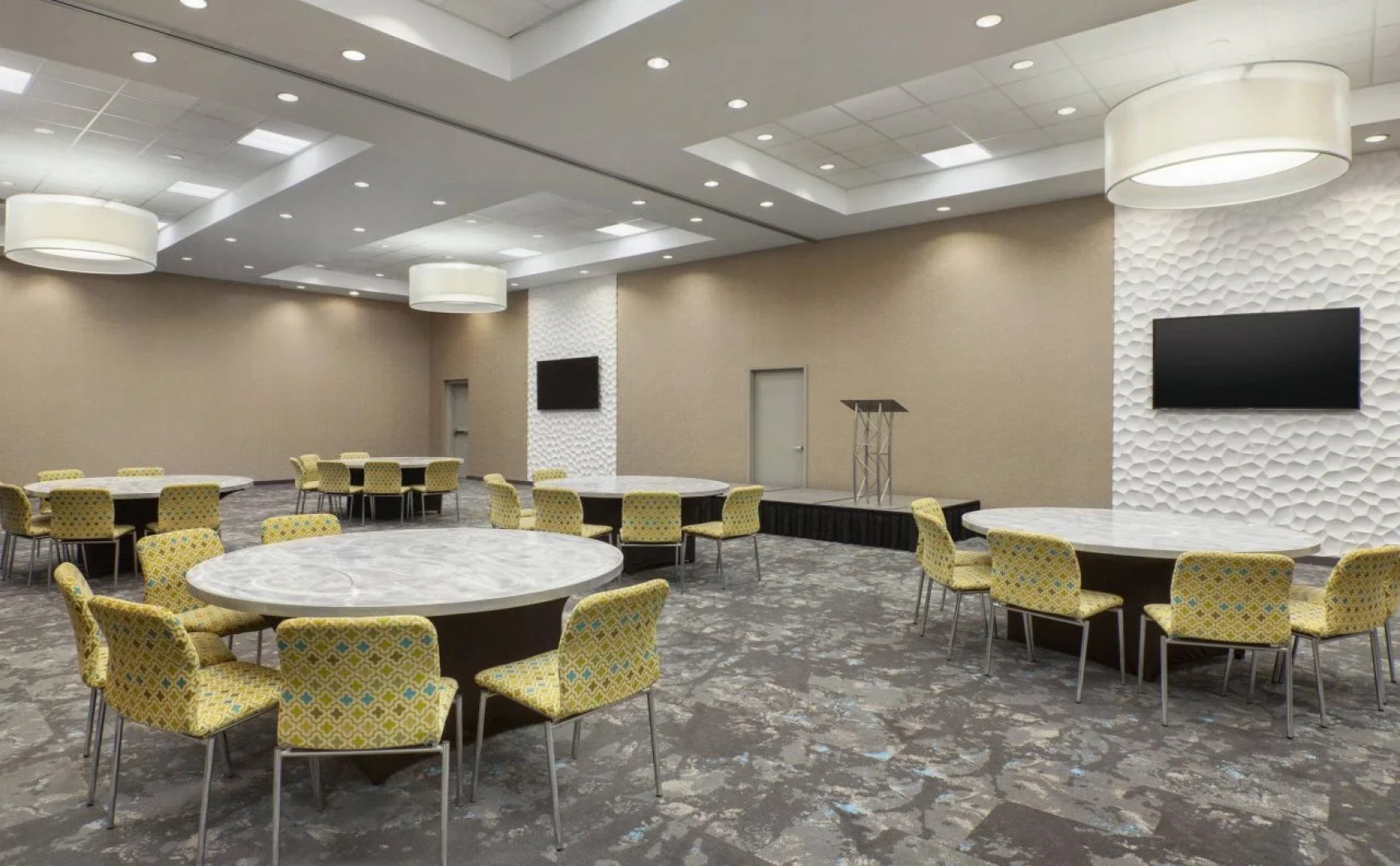 Aloft Jacksonville Tapestry Park