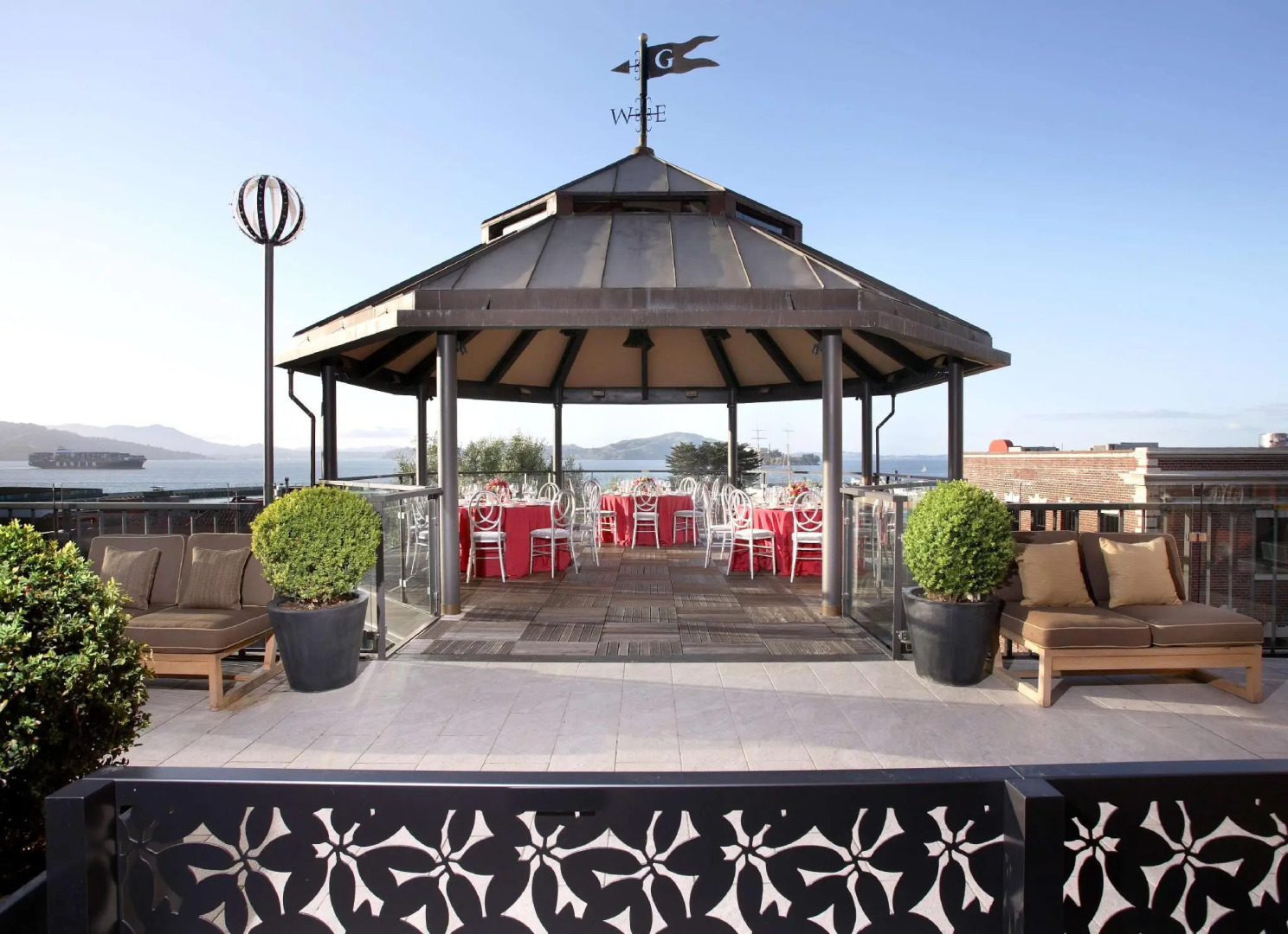 Fairmont Heritage Place, Ghirardelli Square