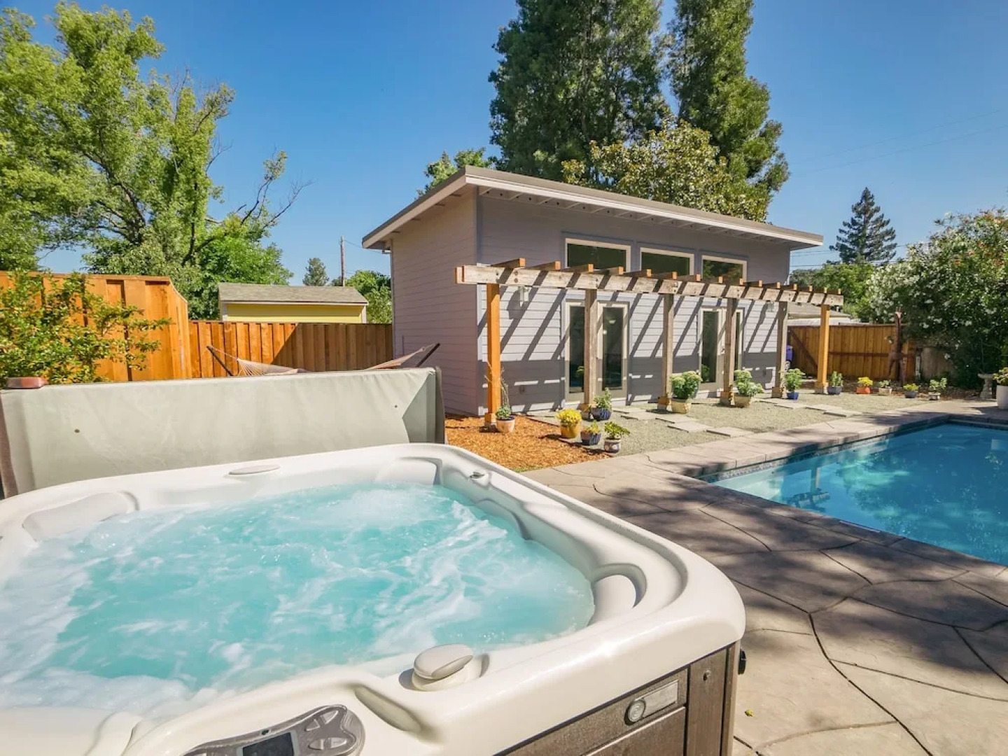 503 Cherry Ave Home 2 Bedrooms 2 Bathrooms Home