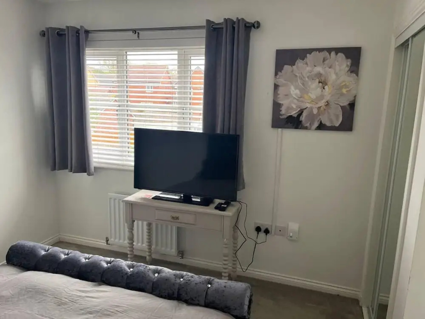 Remarkable 3-bed House in Wirral