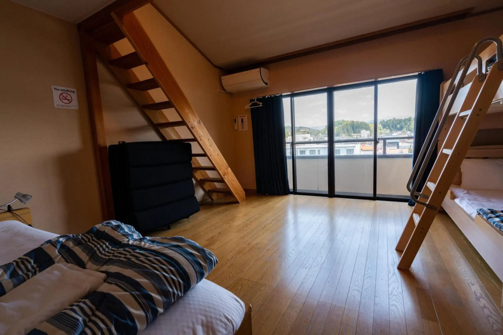 Guest House Ouka - Hostel