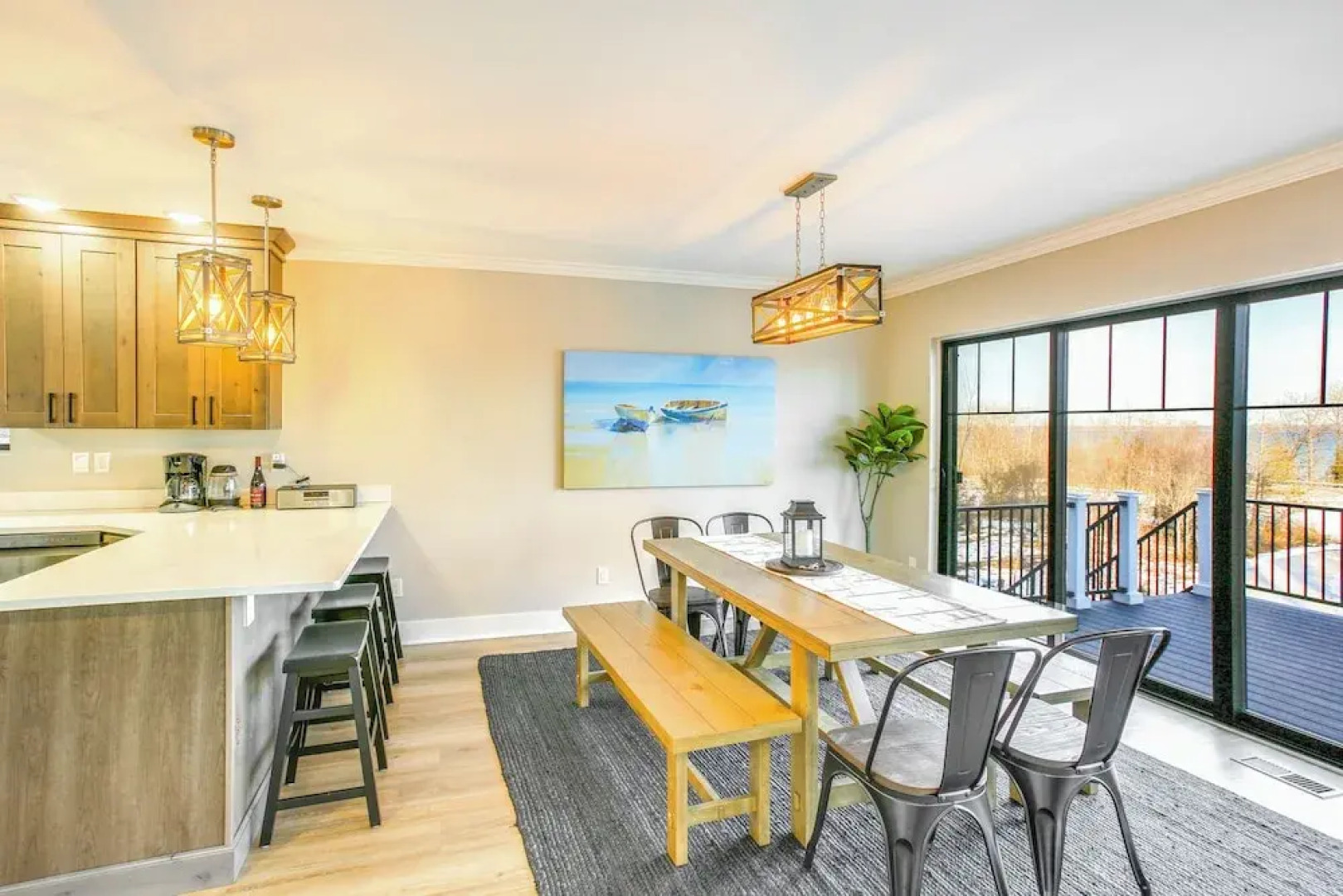 Hot Tub & Fire Pit: Suttons Bay Home Near Wineries