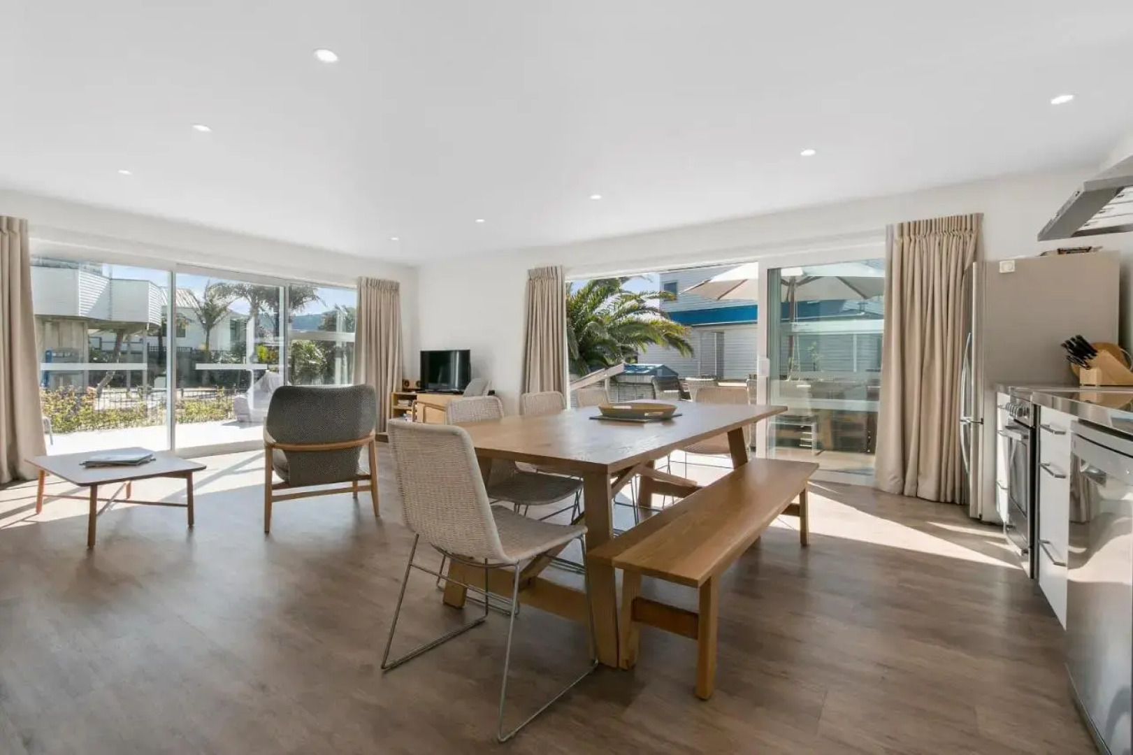 The Waihi Beach House - Waihi Beach Holiday Home