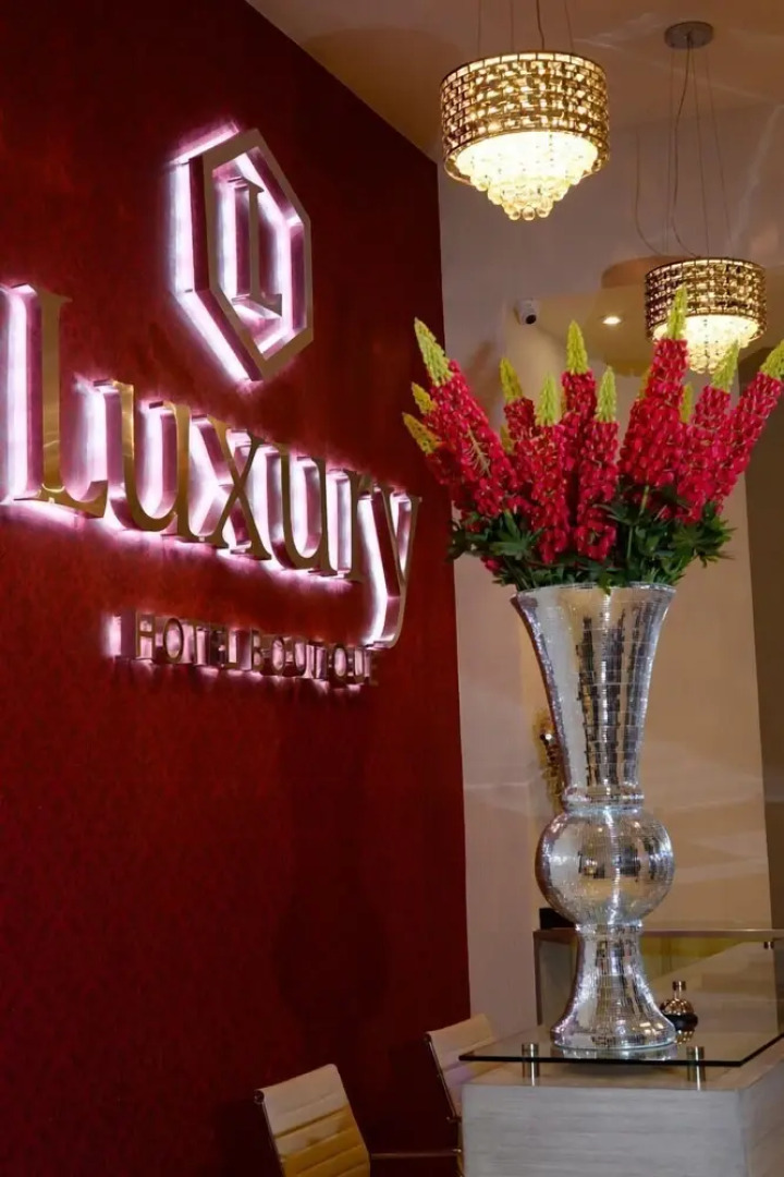 Luxury Hotel Boutique