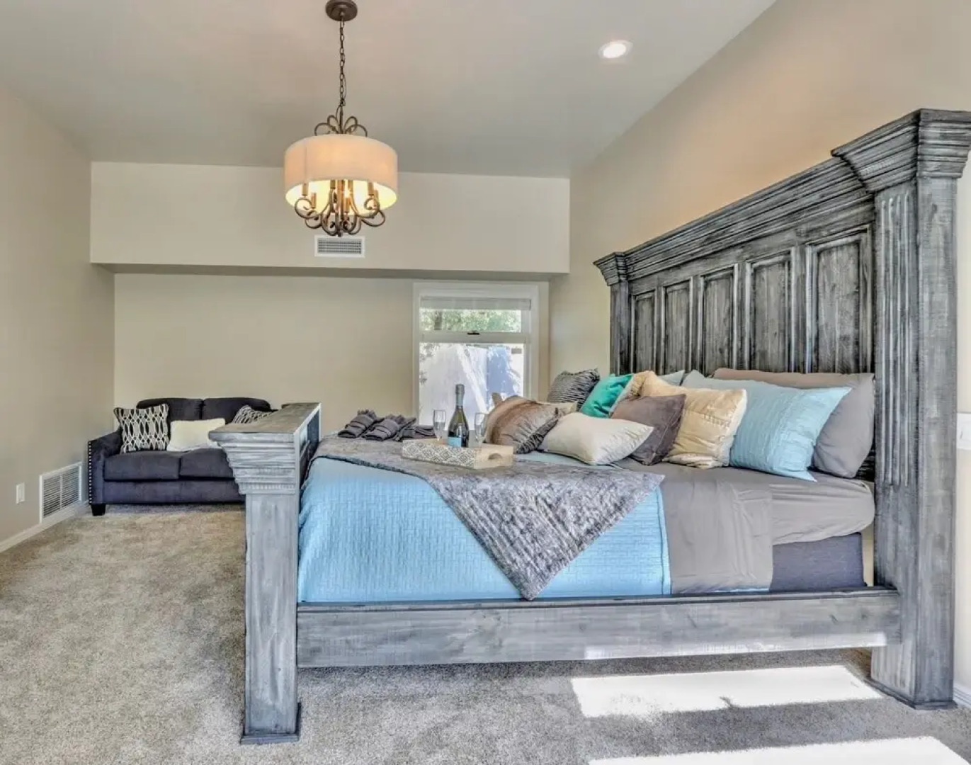 WOWFIFTY - Luxury Communal Wellness Resort Getaways for Adults 50 Plus