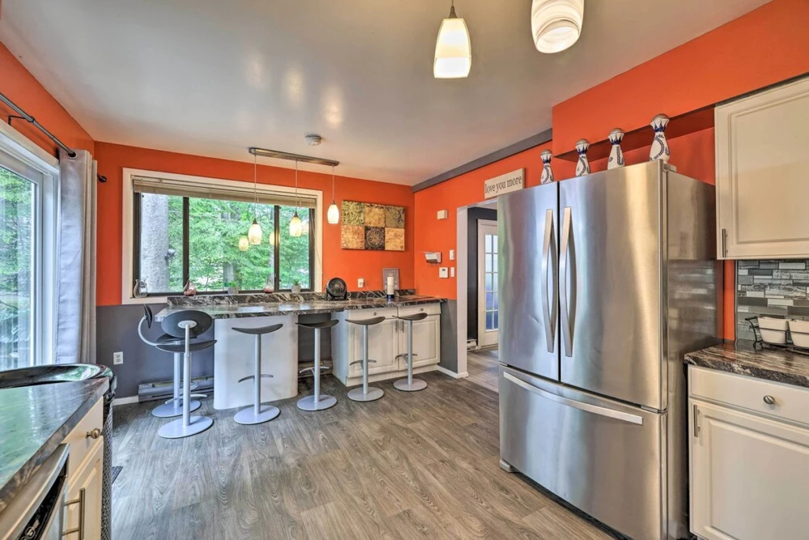 Pocono Mtn Retreat w/ Hot Tub < 11 Mi to Camelback