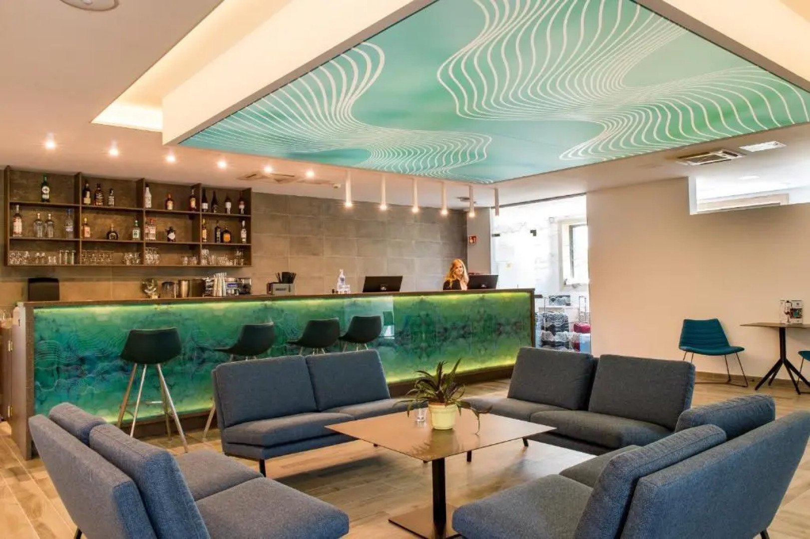 Akademia Hotel **** Balatonfured