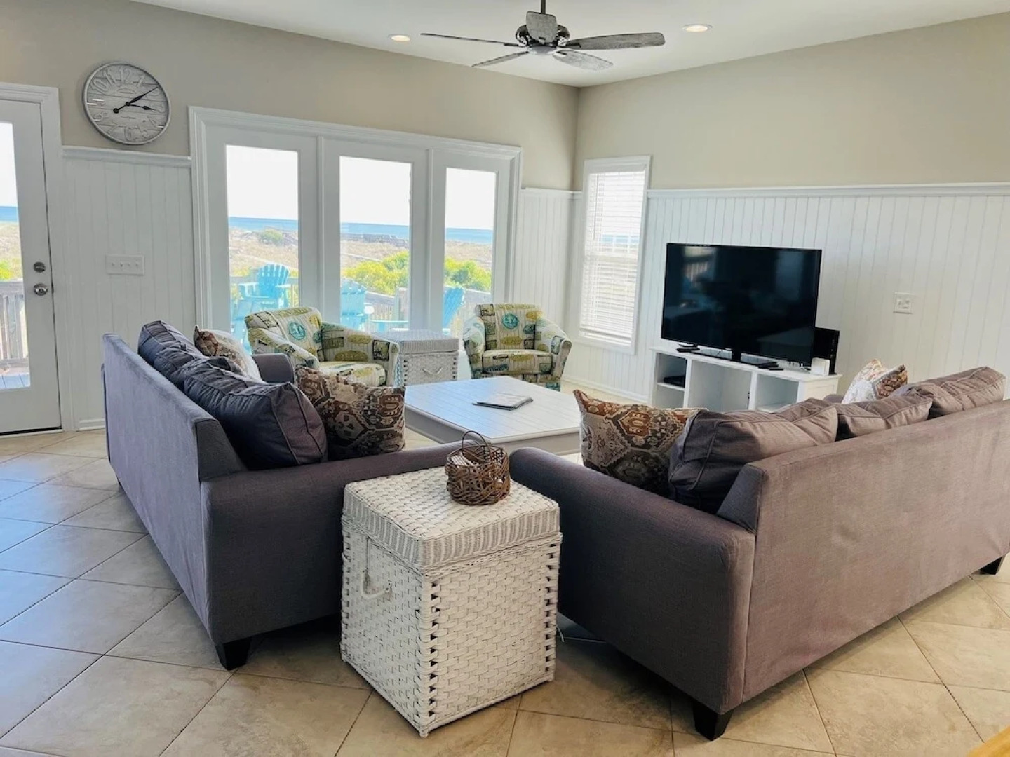 Avalon West- 5 Bedroom Home by RedAwning