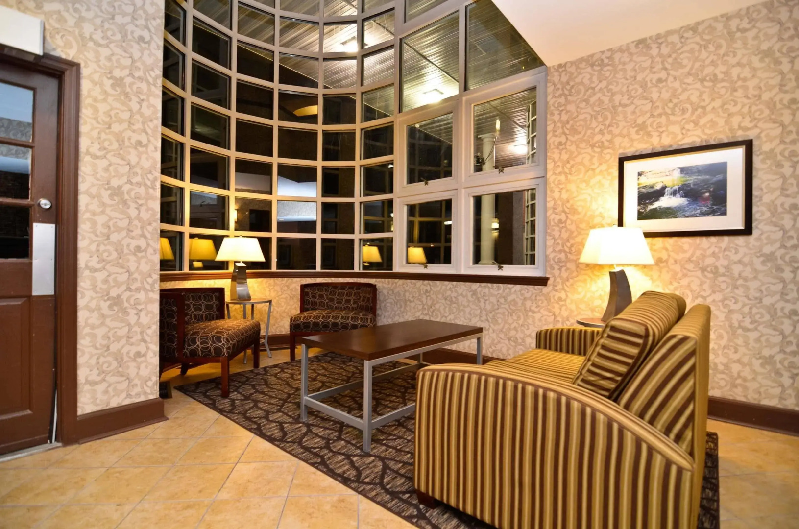 Best Western Plus The Inn & Suites At The Falls