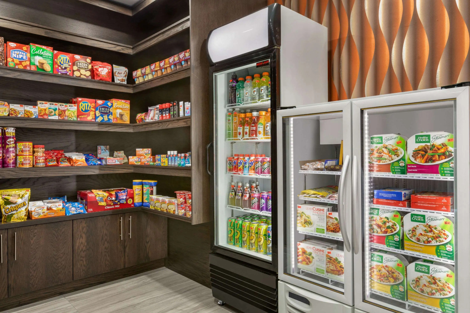 Super 8 by Wyndham Ajax/Toronto On