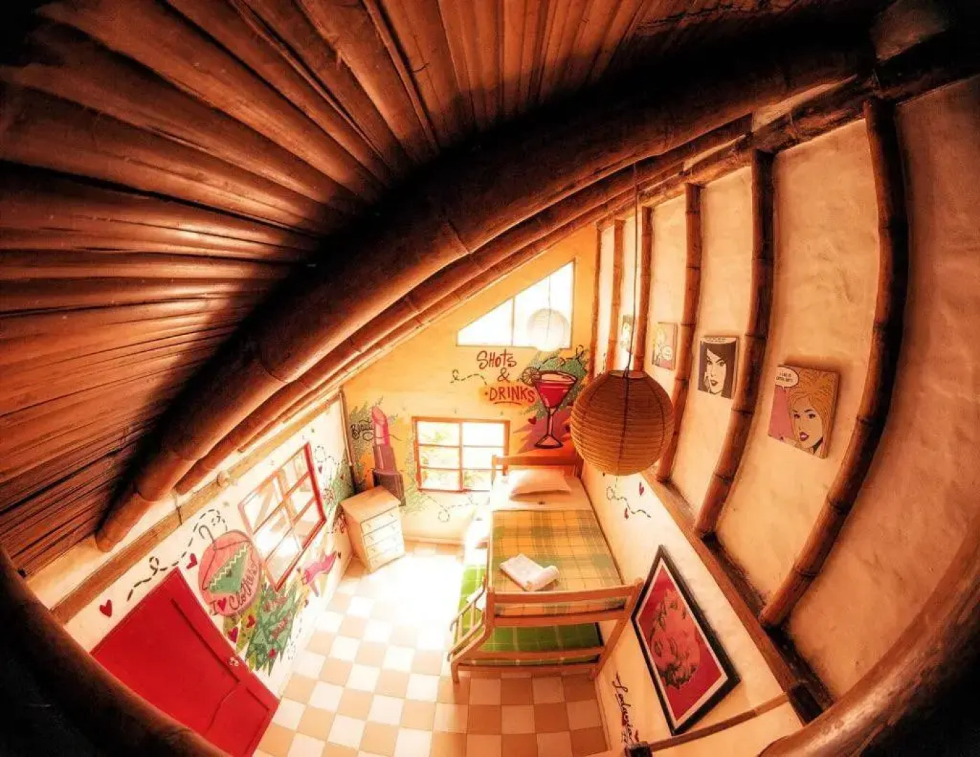 Pop House Montañita