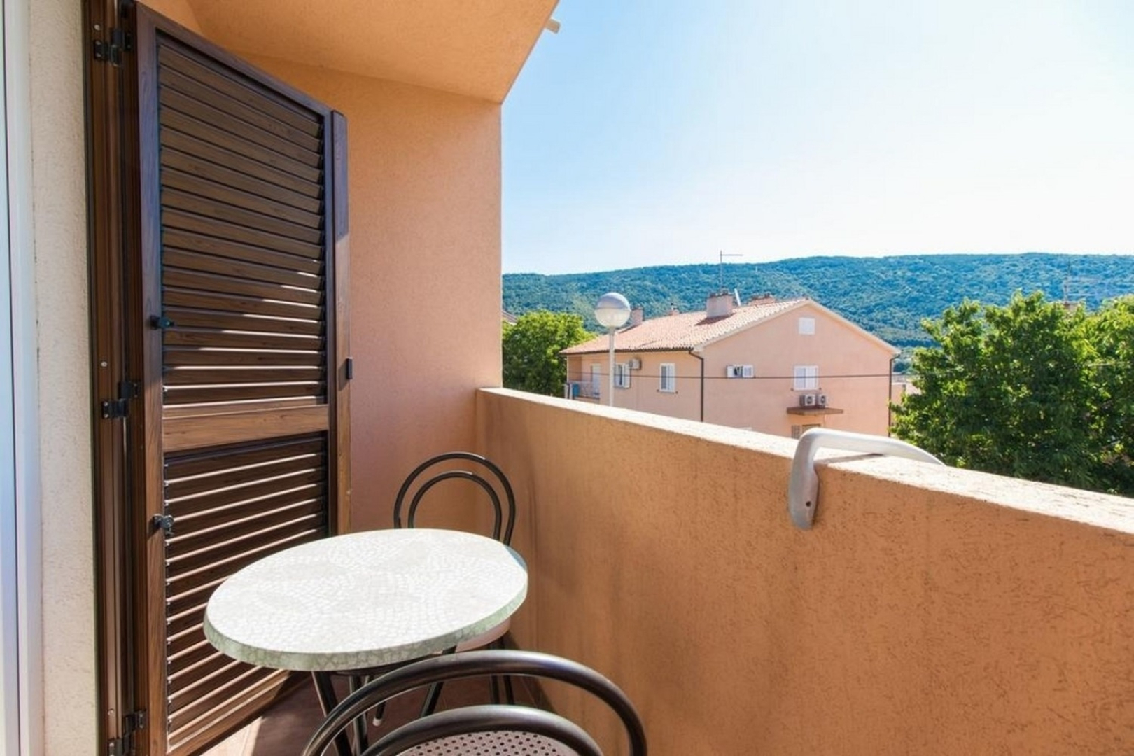 Apartment Marija - with parking : A2 Prvi kat Cres, Island Cres