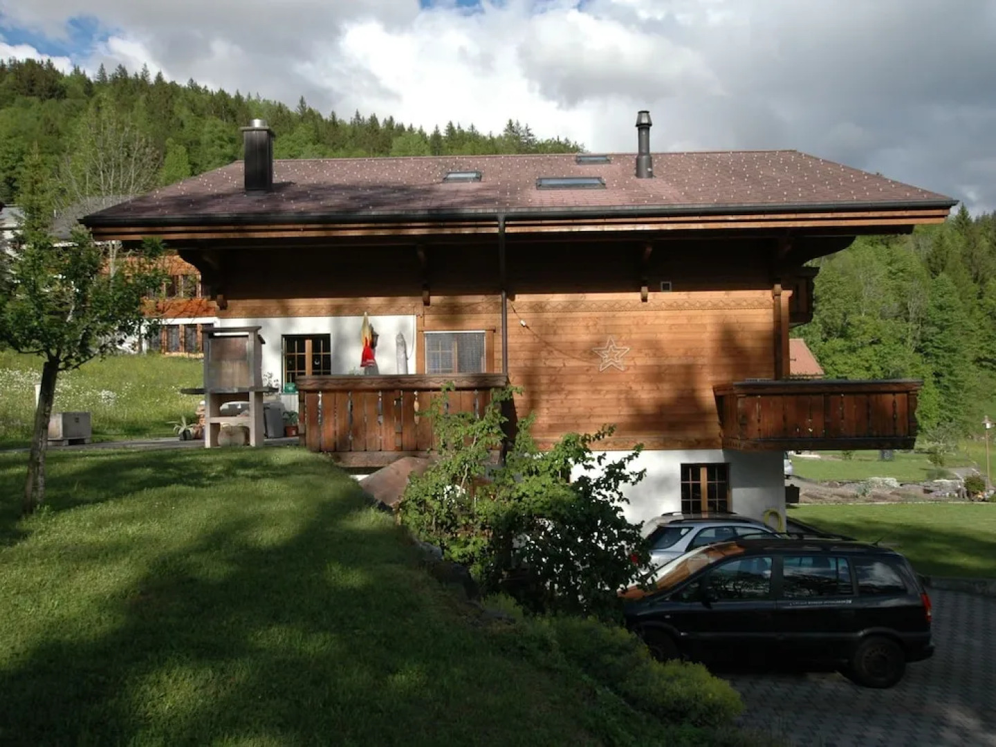 Comfortable Apartment at the Ground Floor, Terrace With View at the Wetterhorn