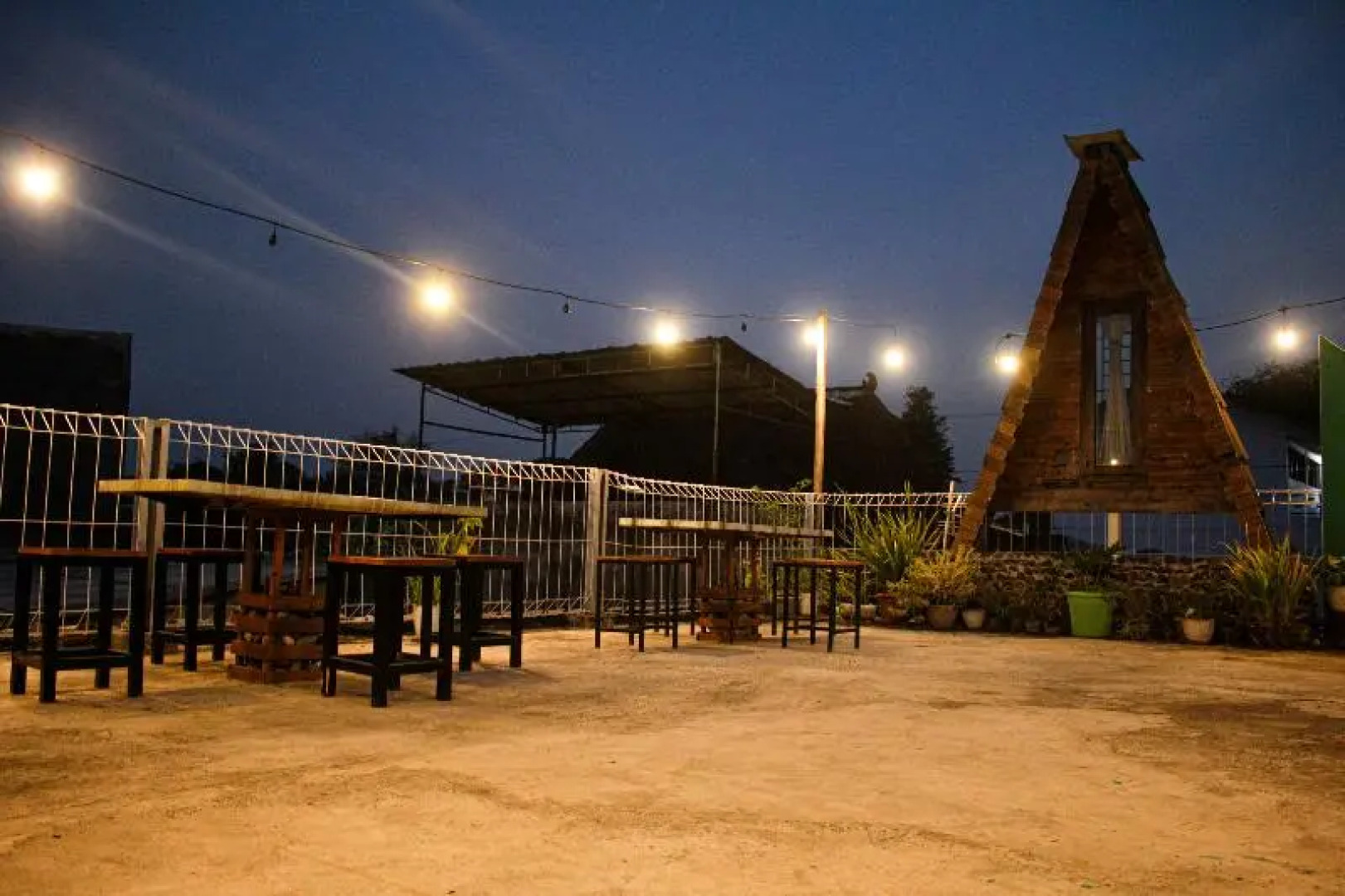 Oyo 2258 Santana Guest House