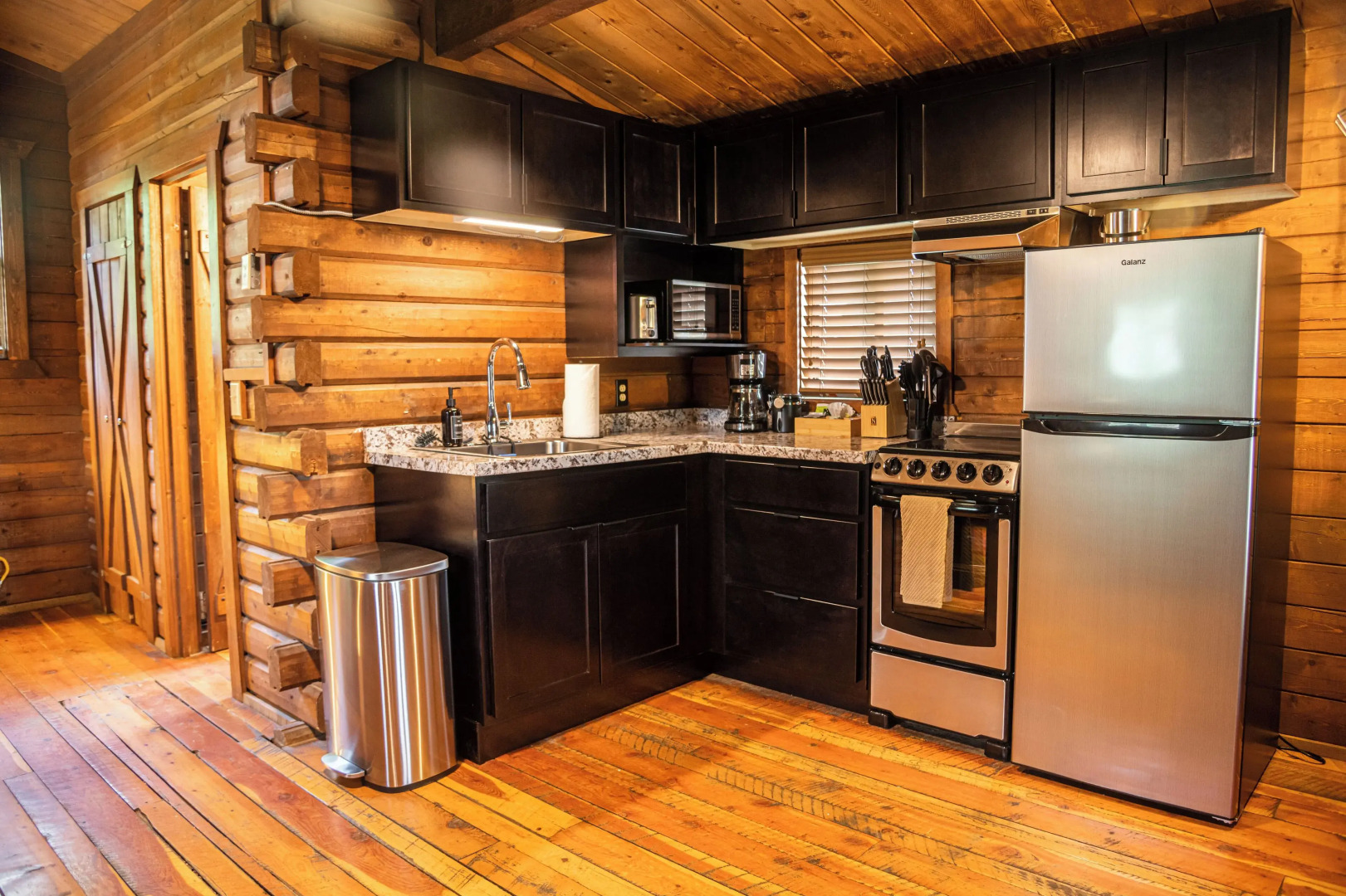 High Creek Lodge & Cabins