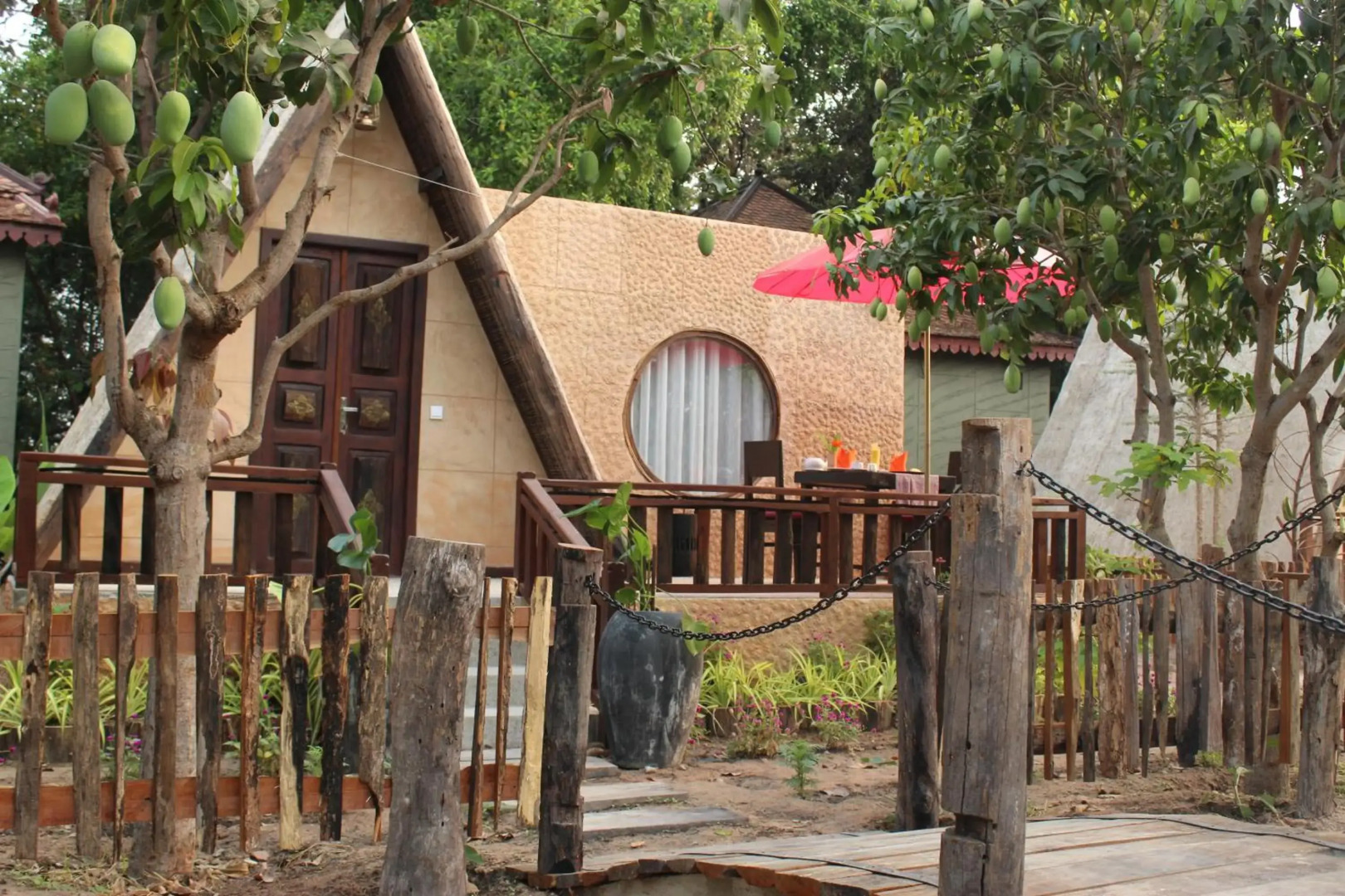 Bong Thom Forest Lodge