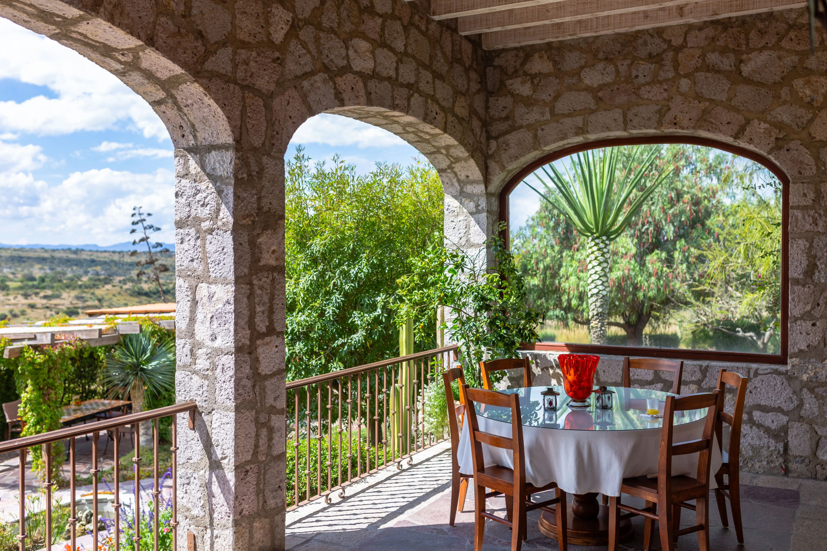 Grand Las Nubes by Inmense