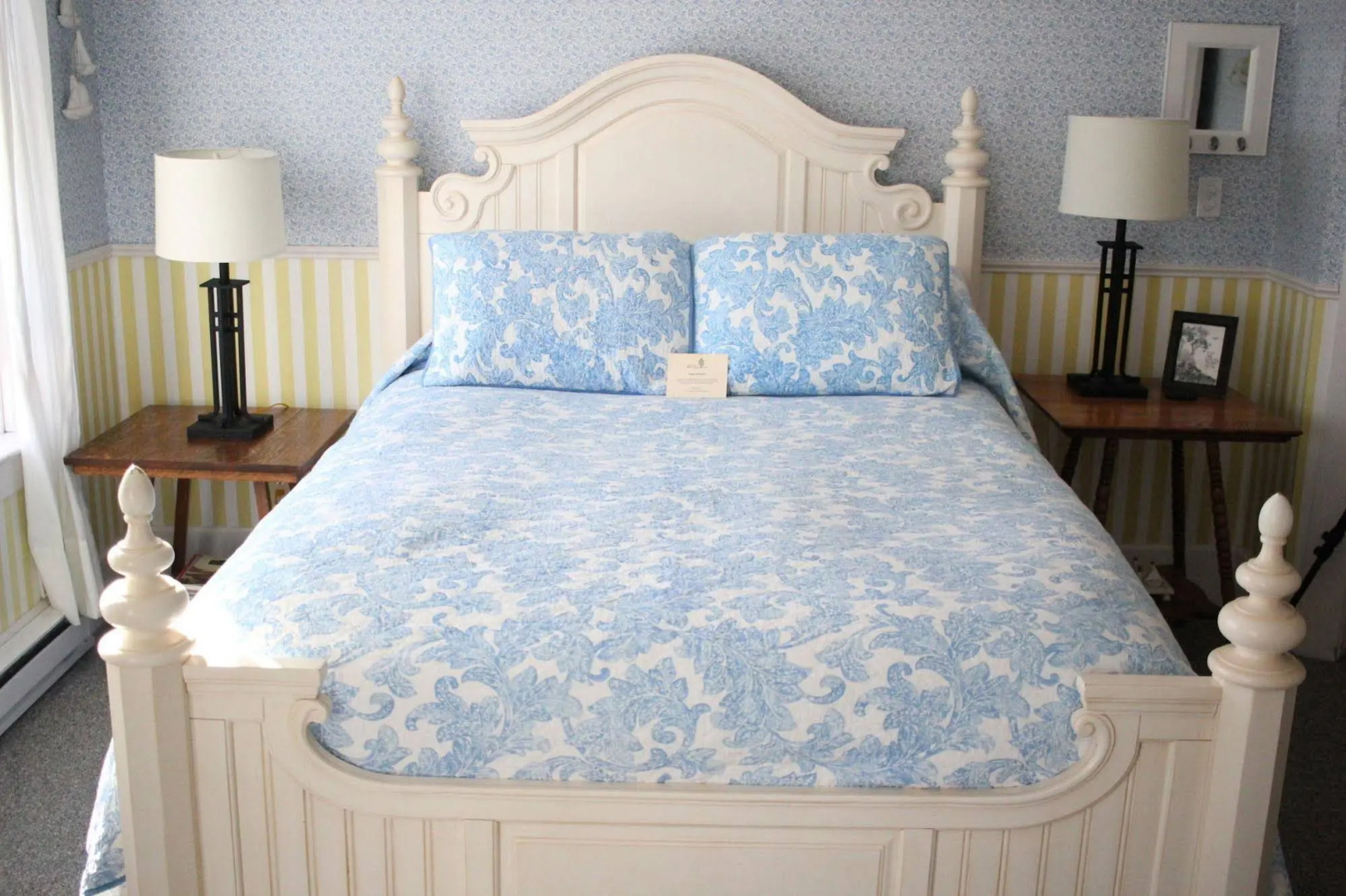 The Historic Requa Inn