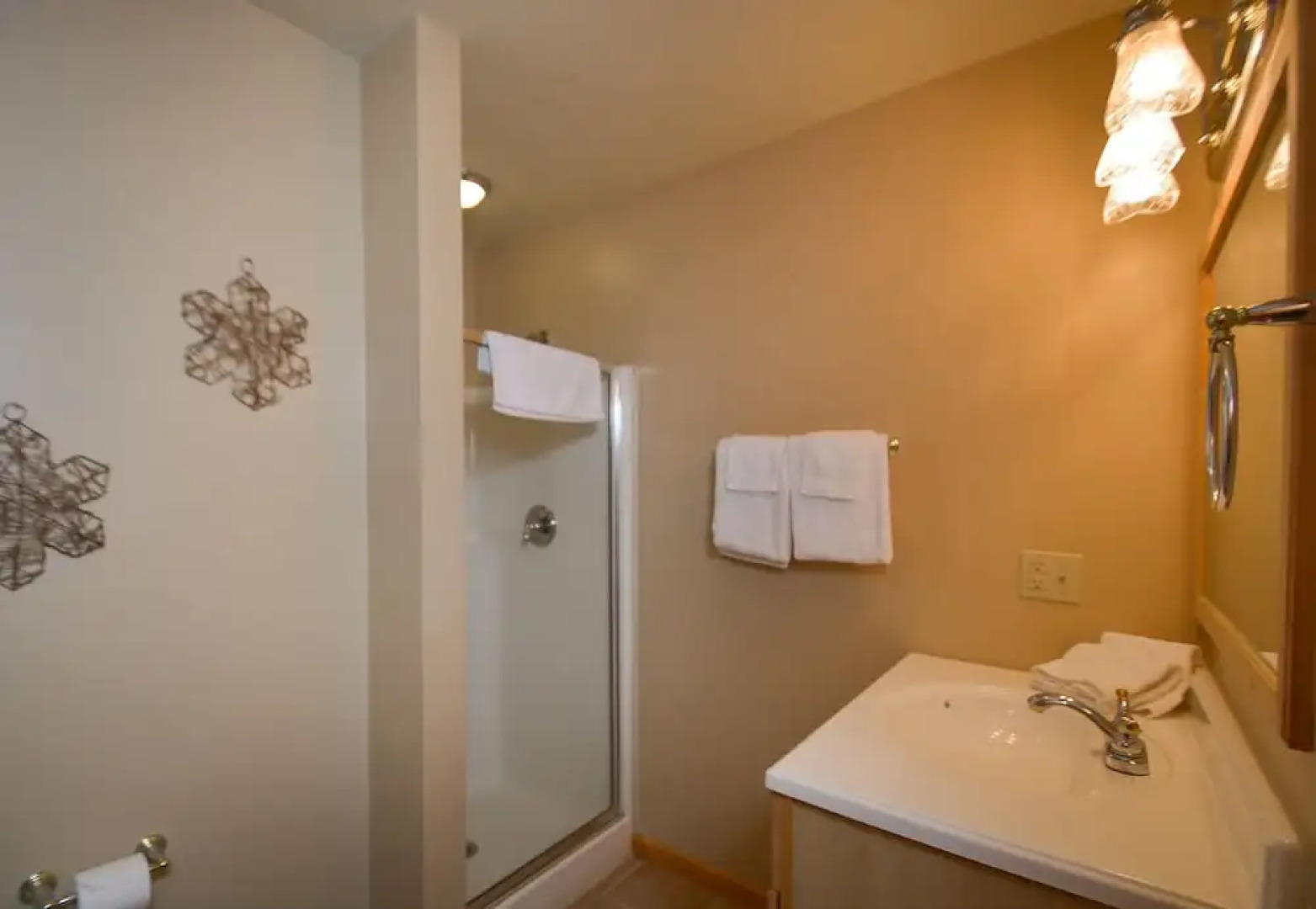 Rocky Adventures 5 Bedroom House