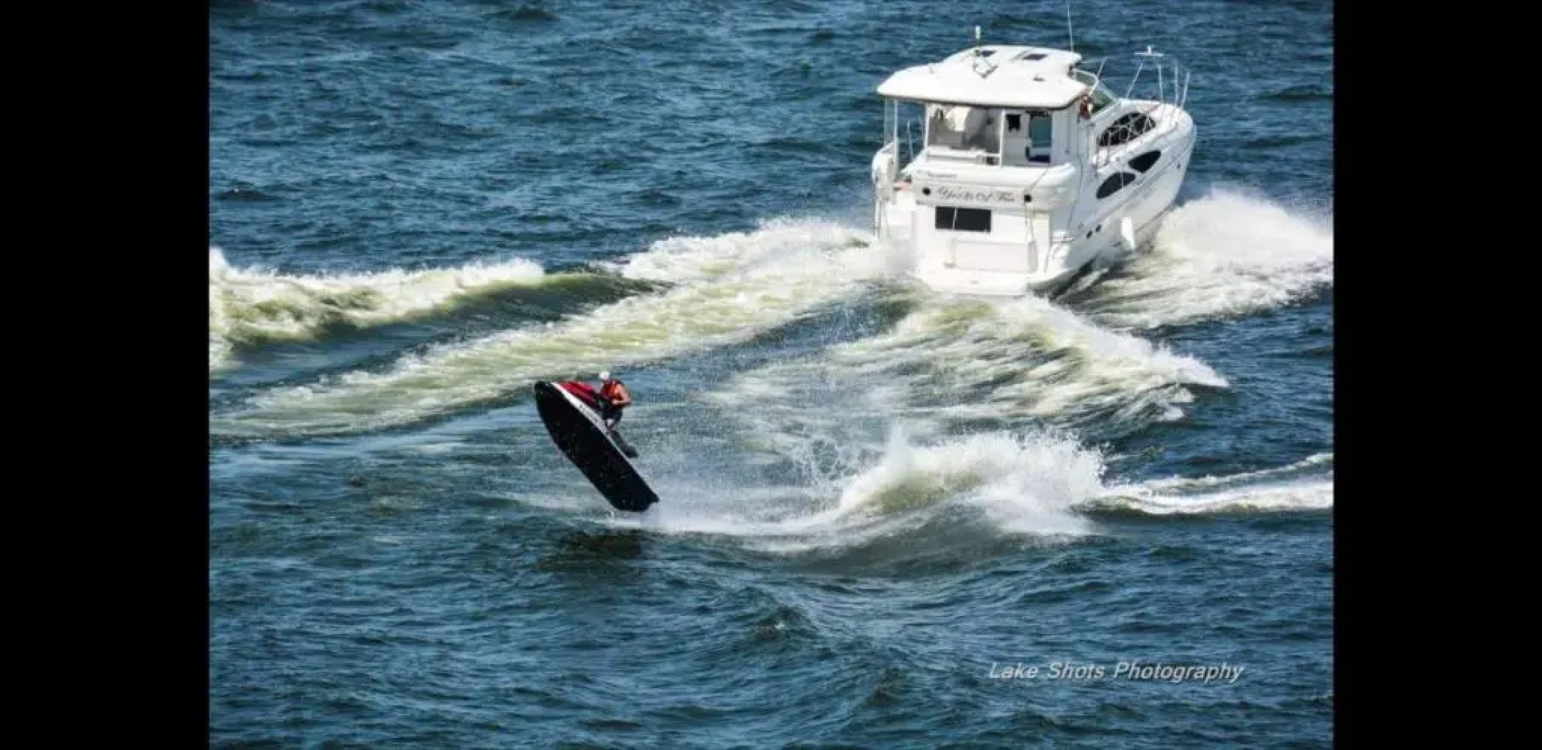 Yachta Yachta Yachta on the wata Island Paradise