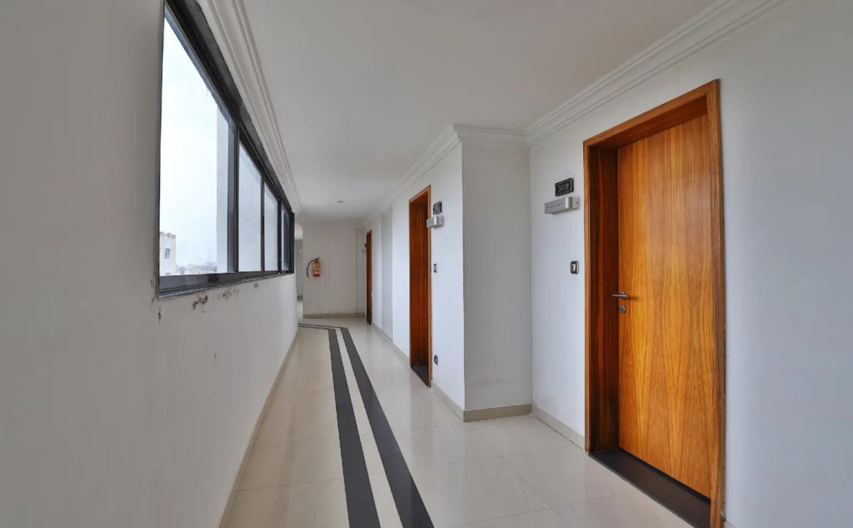 Capital O 23123 Hotel Kohinoor