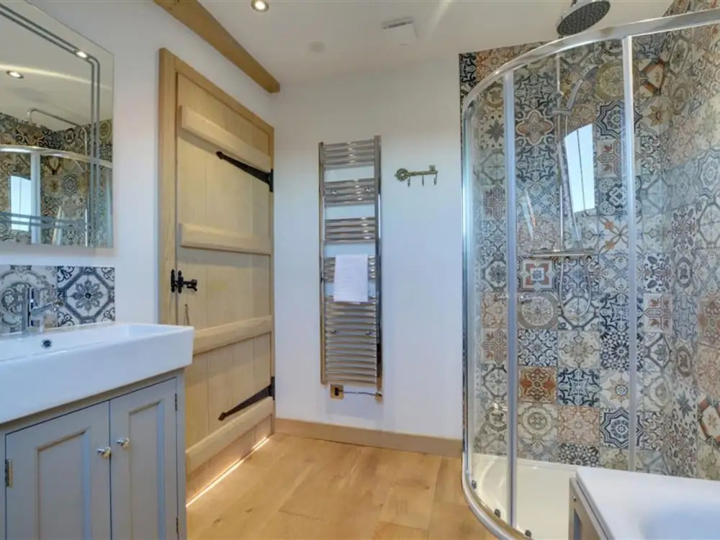 Alluring Holiday Home in Stone Oxney With Garden