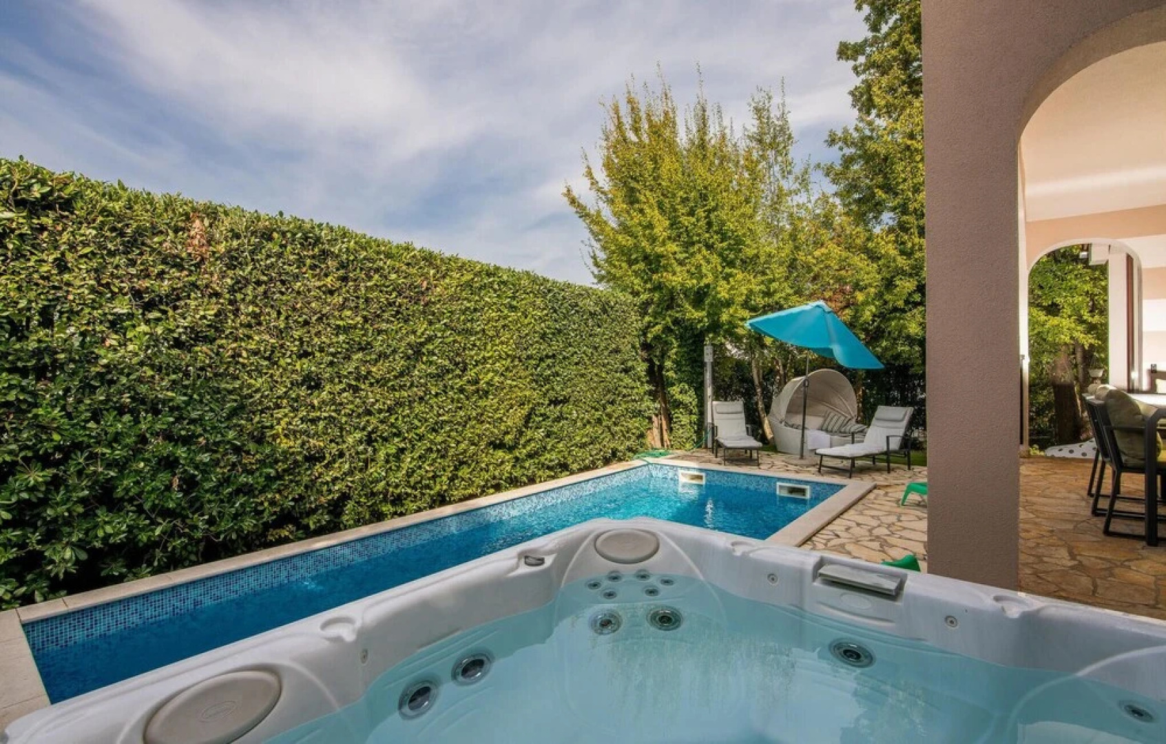 Amazing Home in Njivice With Sauna, Wifi and 3 Bedrooms