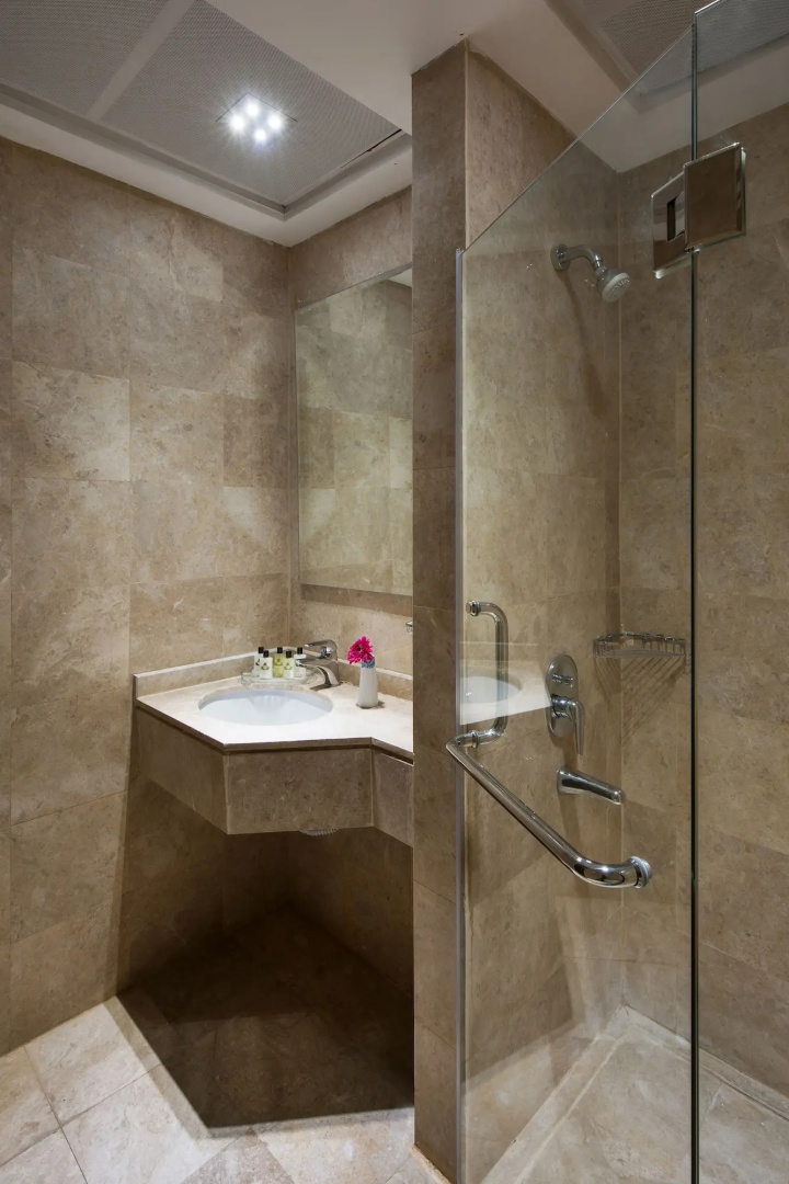 Al Kiswah Towers Hotel