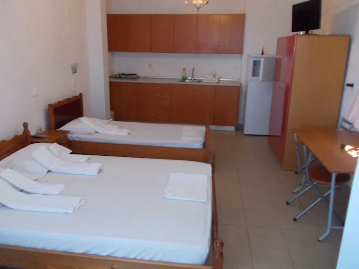 Zacharo Rooms Thirasia