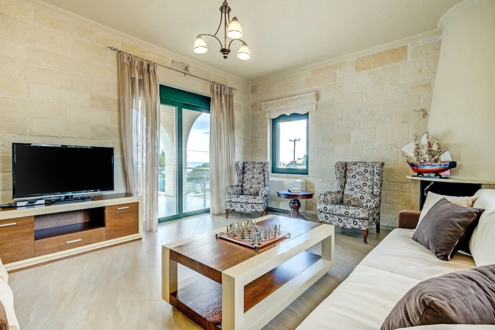 Luxury Villa in Kera