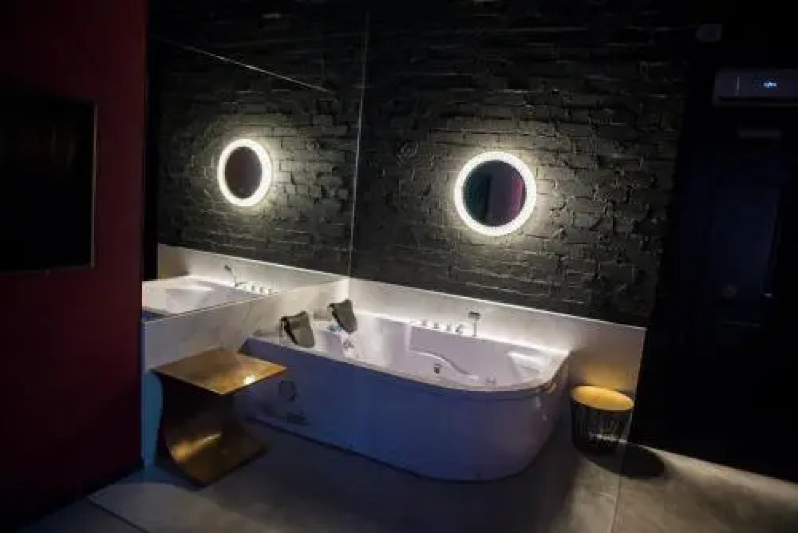 Sdam svoju 2 kvartiru u morja