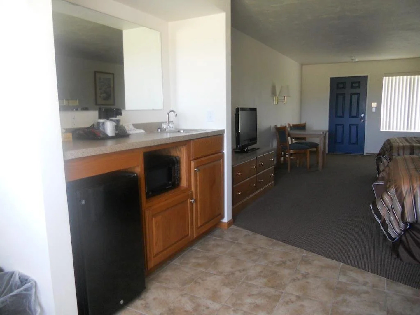 Coho Motel and Suites