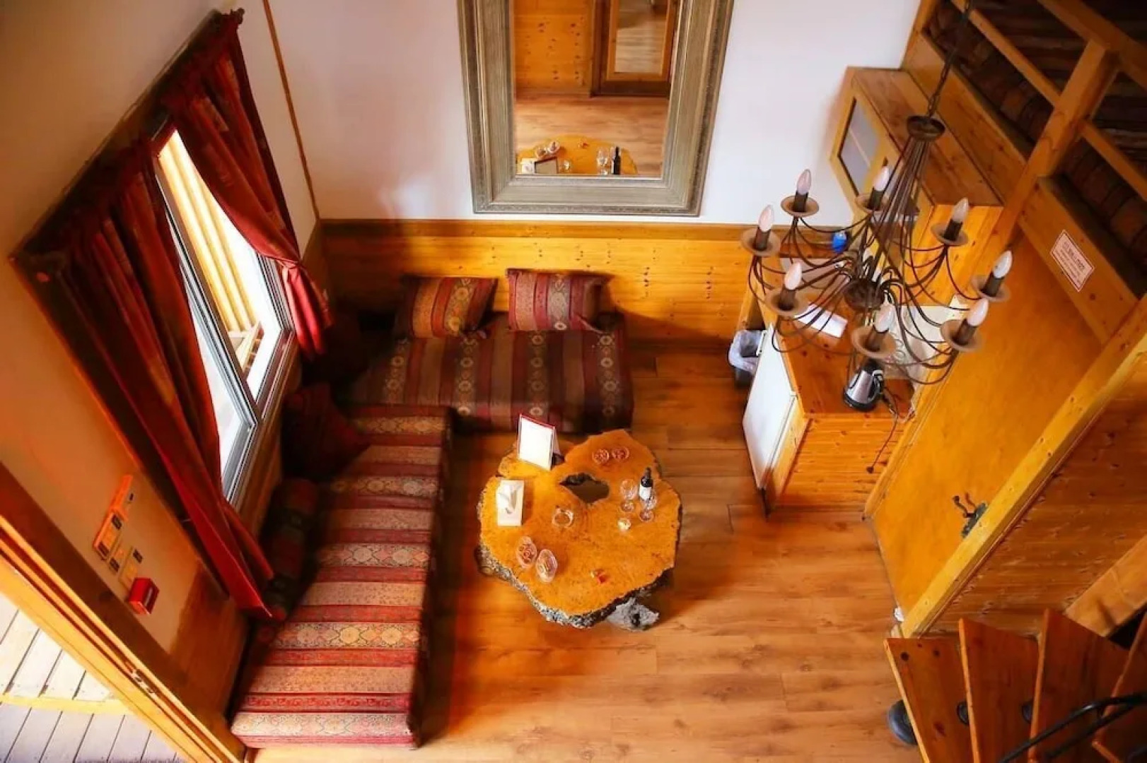 Neve Bar boutique hotel in the village