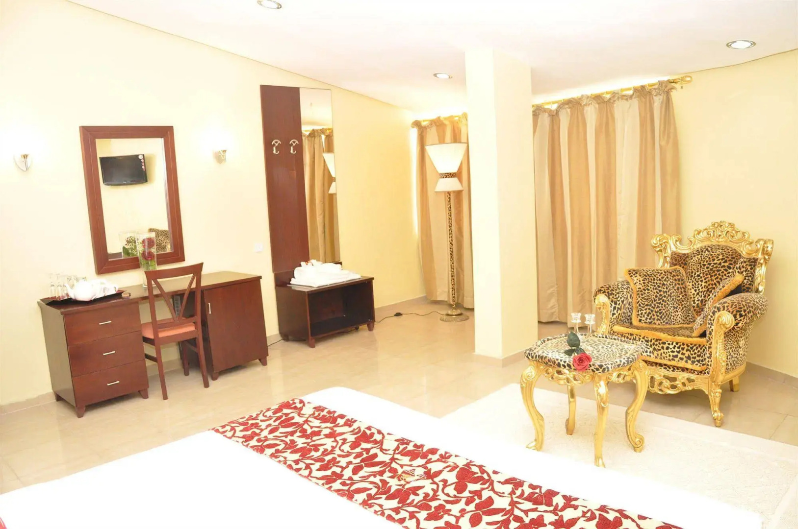 Claridon Hotels & Resorts