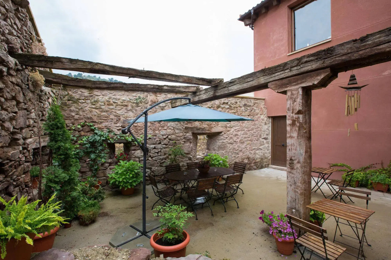 Posada Real LA ALMAZUELA