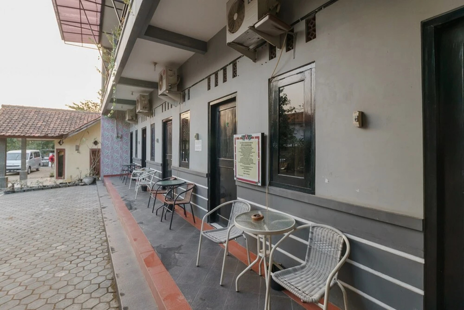 Hotel Sasarengan by RedDoorz