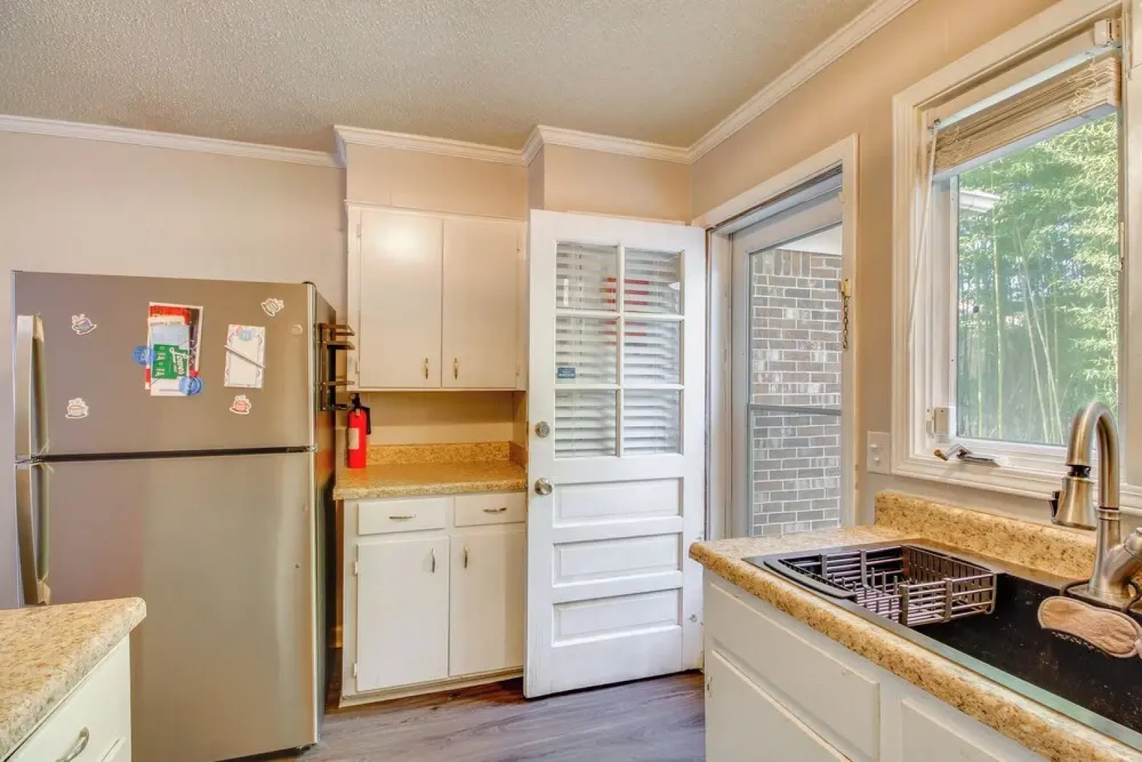 Easy Access to I-77 & I-20: Columbia Duplex!